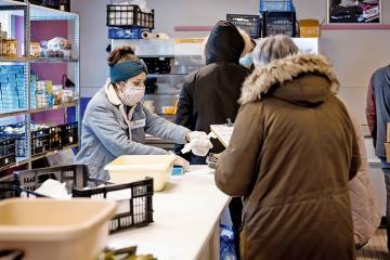 De nouveaux bénévoles aux Restos arrivés en renfort