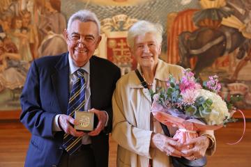Remise de la médaille de la Ville d'Albi à Jean-Louis Biget